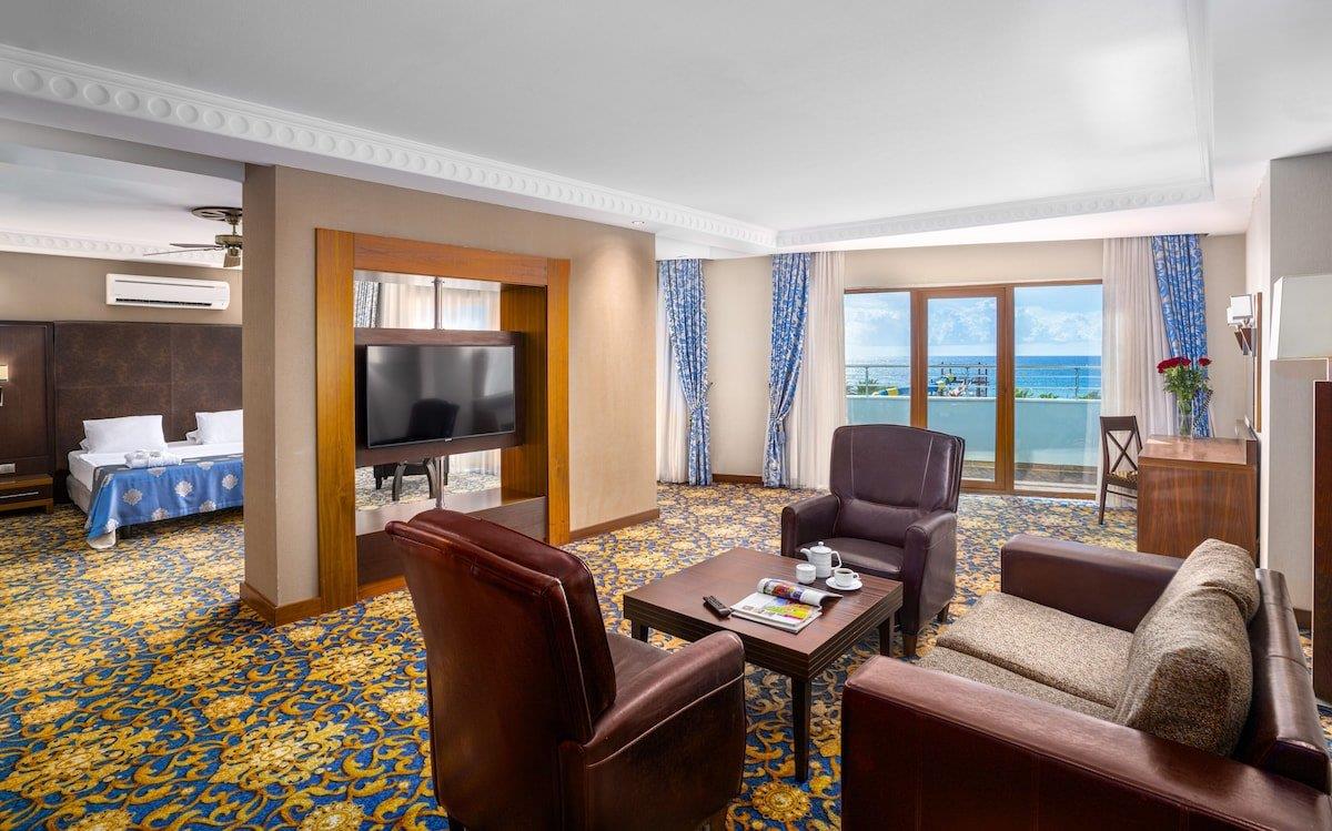 Bera Alanya 13