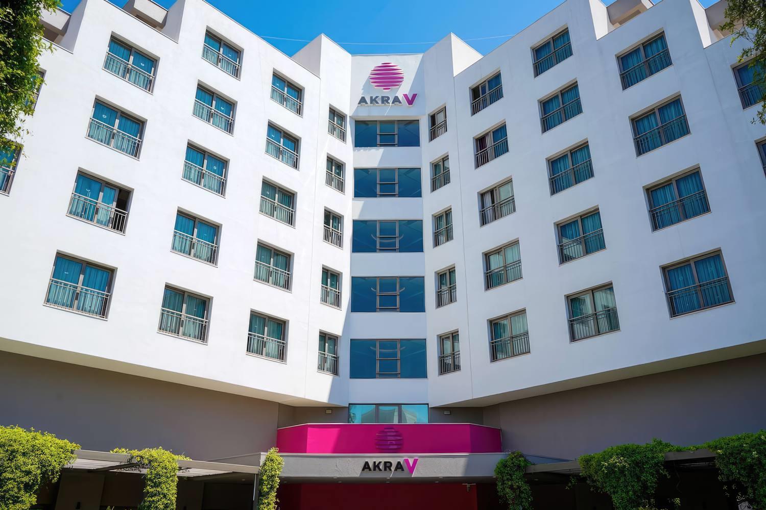 Akra V 3