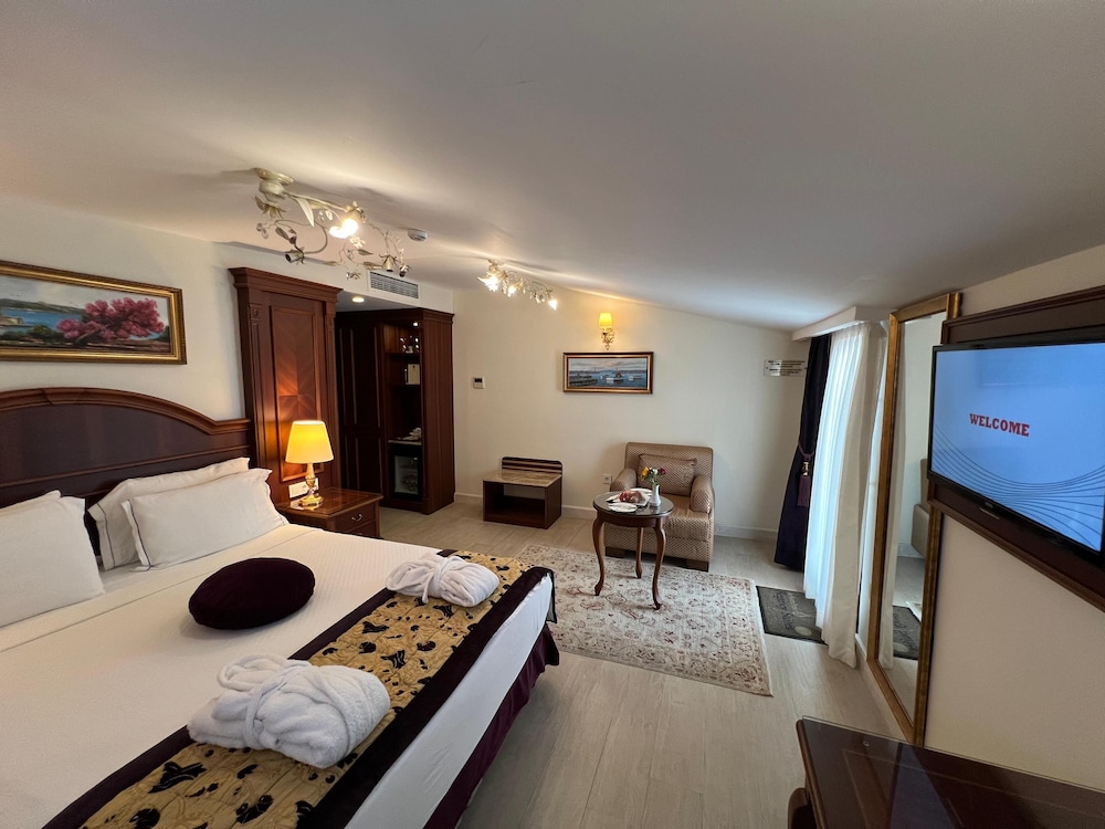 GLK PREMIER Regency Suites & Spa 15
