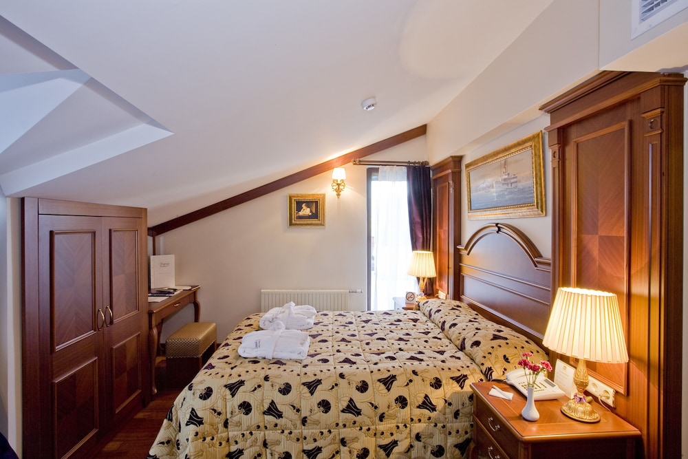 GLK PREMIER Regency Suites & Spa 5