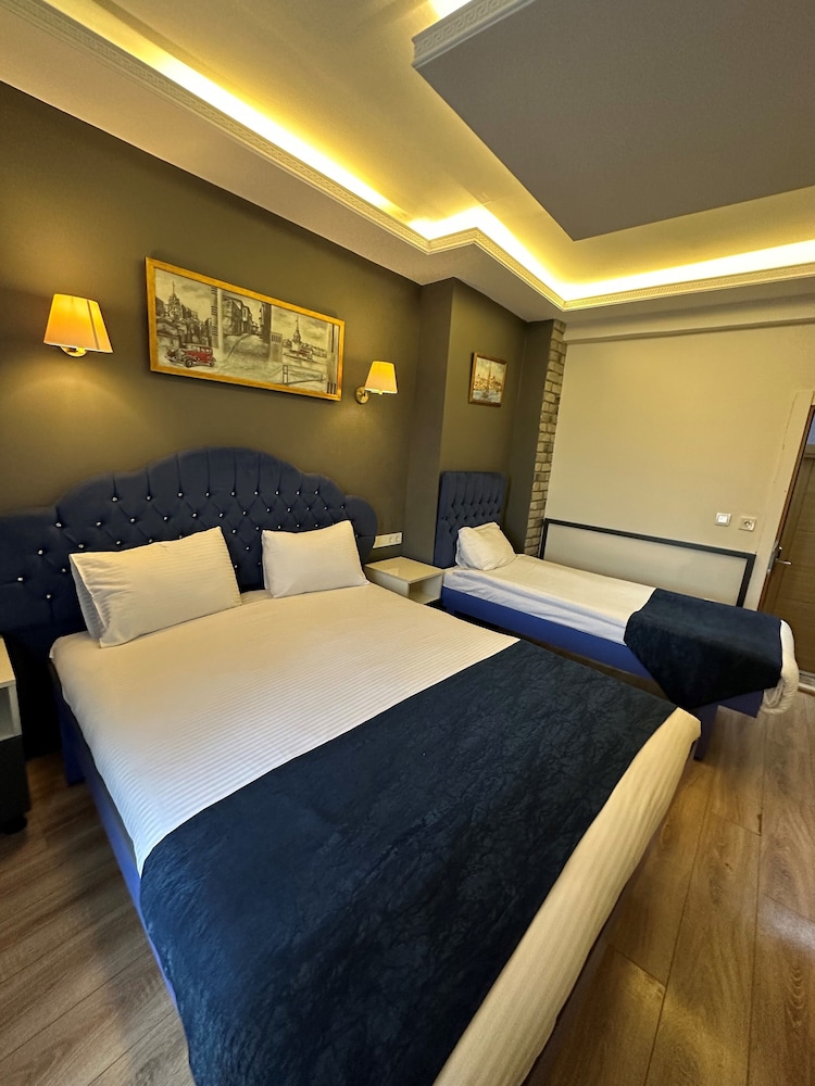 Ethnica Hotel Old City 7
