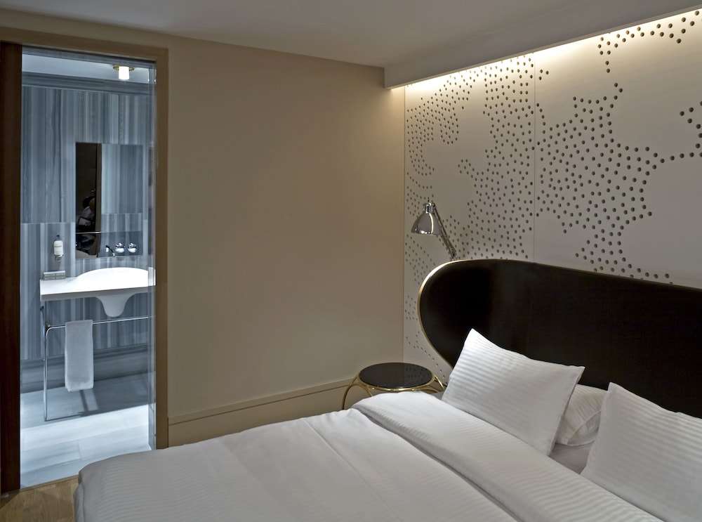 Witt Istanbul Suites 12