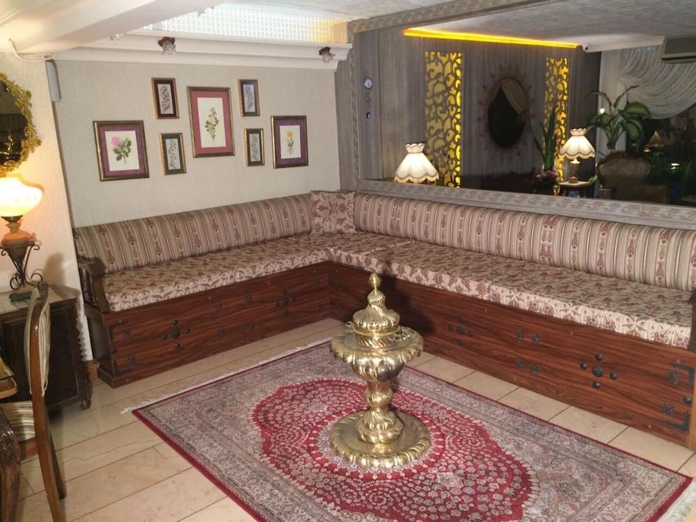 Nezih Istanbul 2
