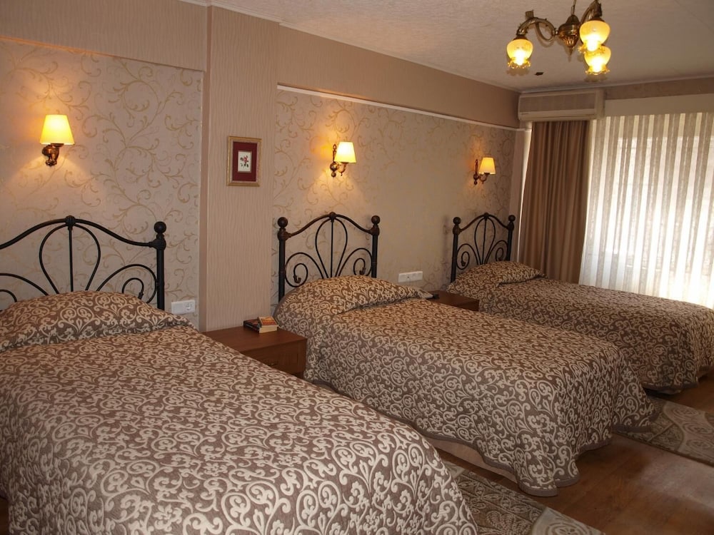 Nezih Istanbul 15