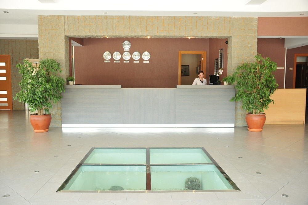 Dragos Resort Hotel Spa Restaurant 3