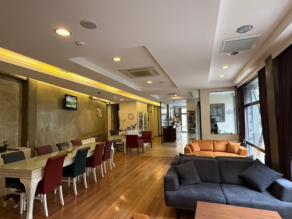 Hotellino 4