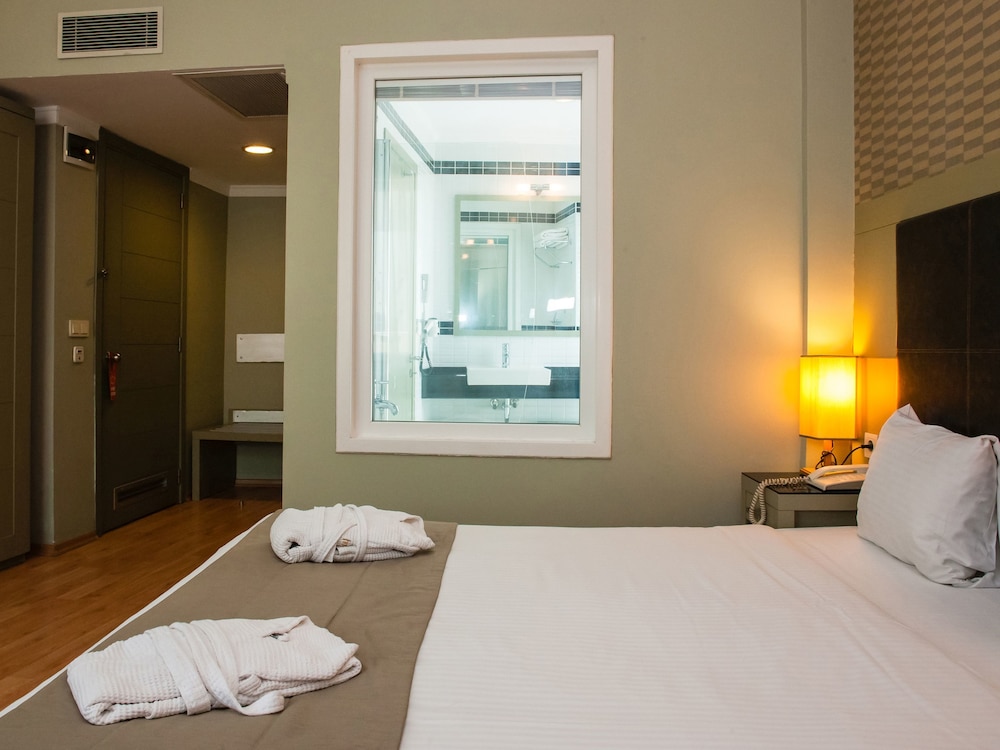 Hotellino 12