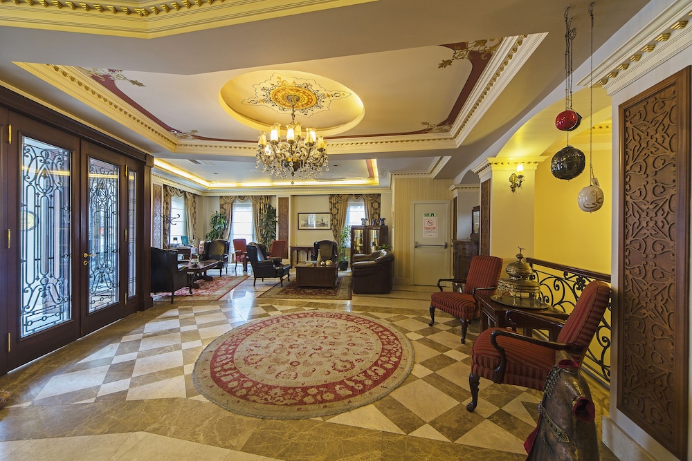Acra Hotel 5