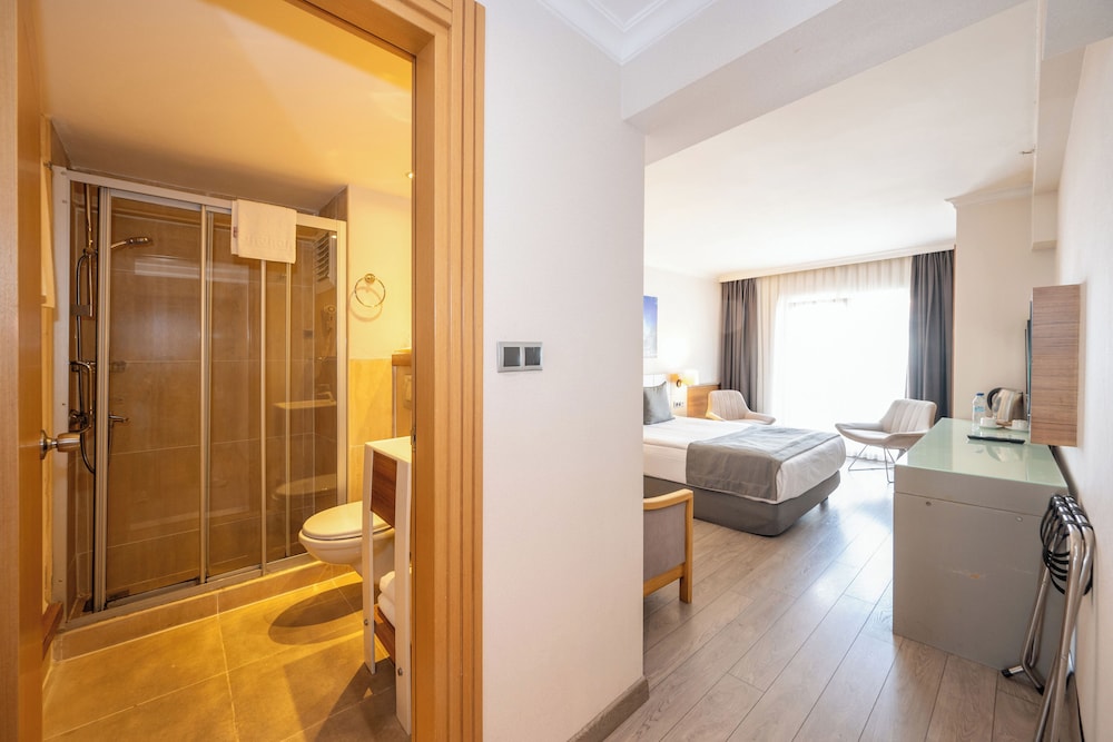 Hotel Klas 19