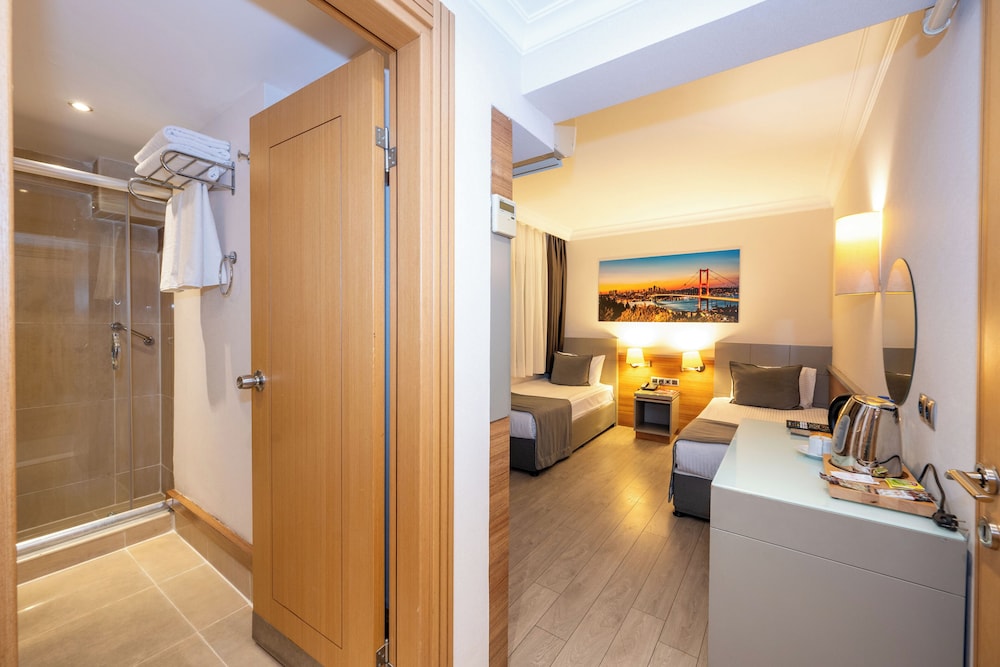 Hotel Klas 24