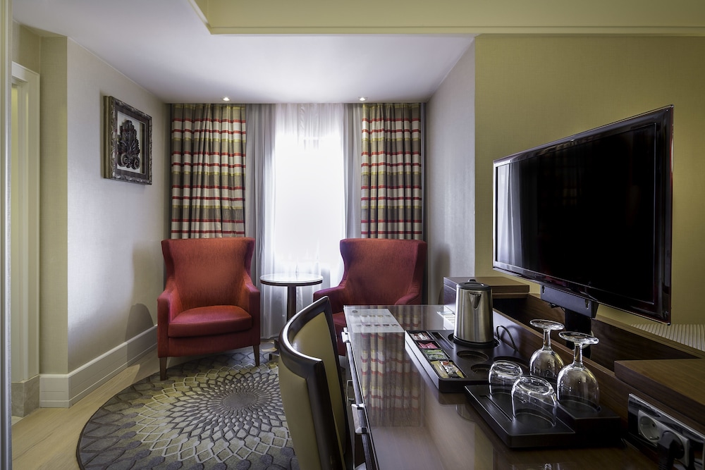 Titanic Comfort Sisli 20