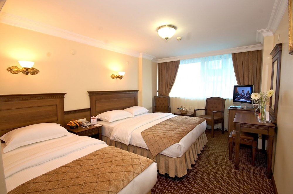 Grand Ünal Hotel 12