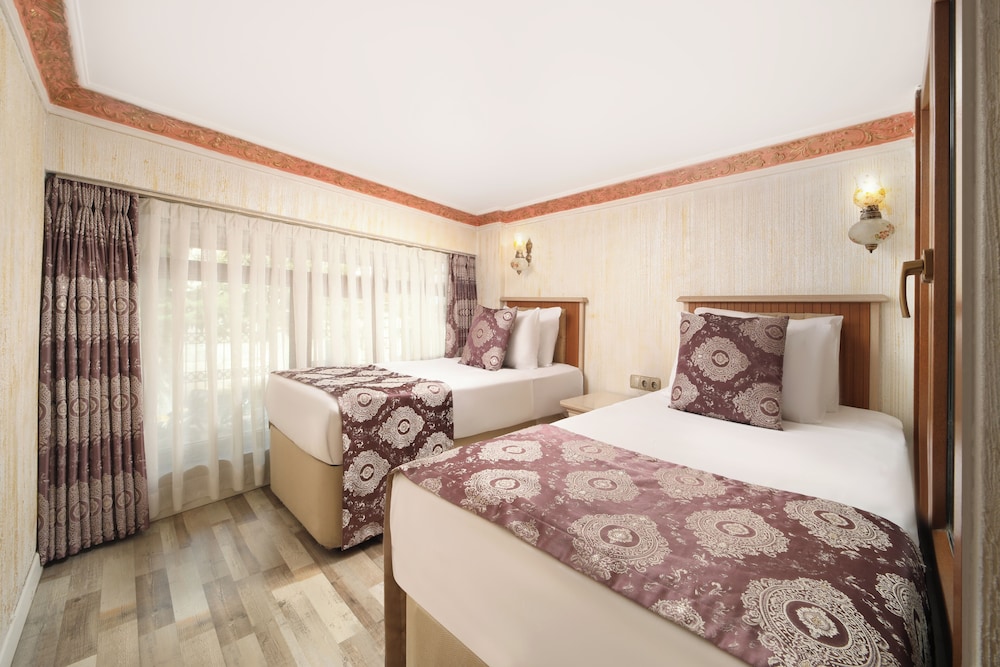 Hotel Aldem 18