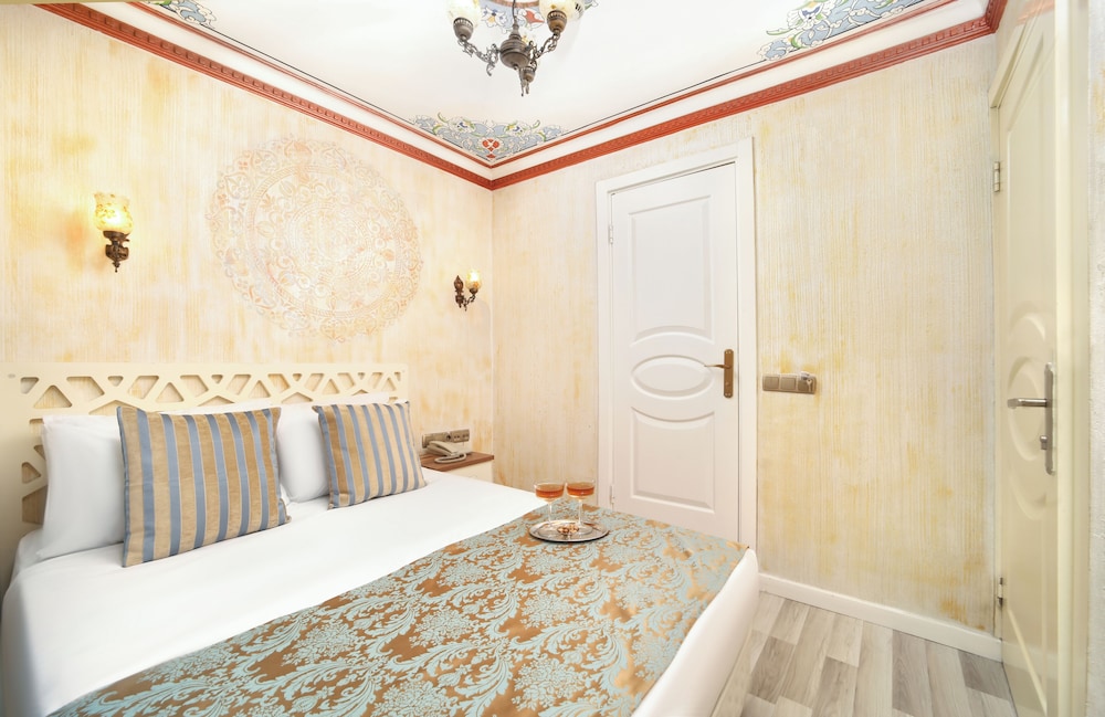 Hotel Aldem 11