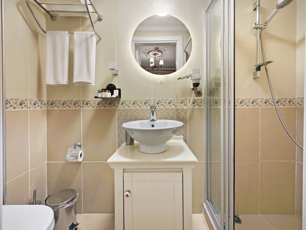 Hotel Aldem 12