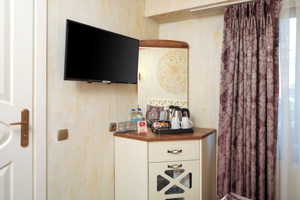 Hotel Aldem 9