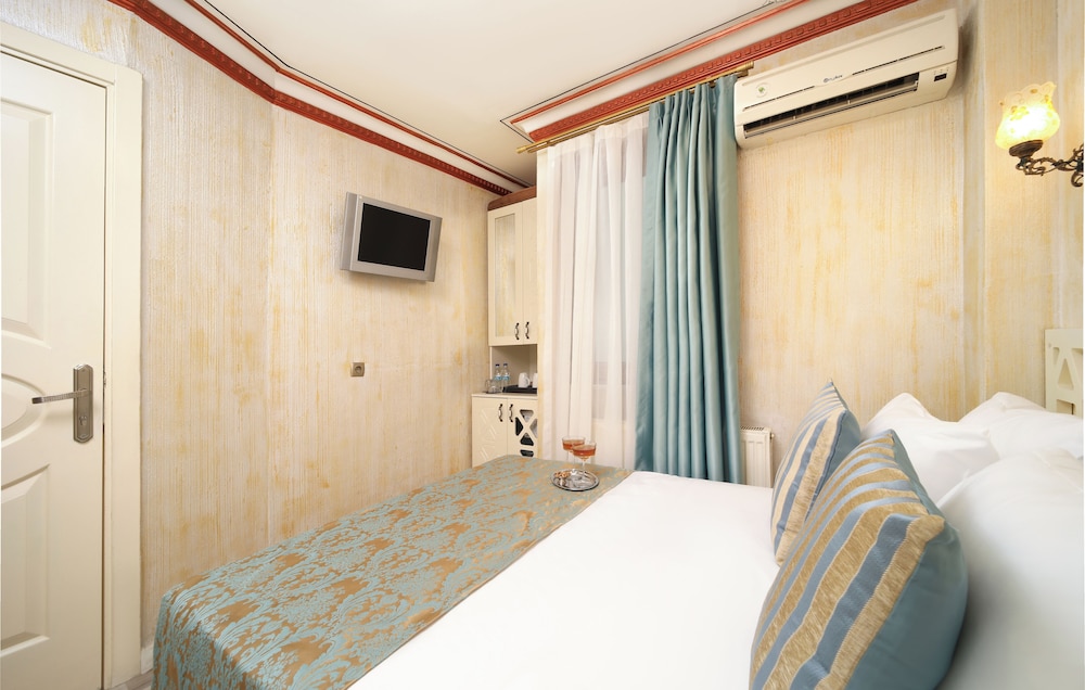Hotel Aldem 13