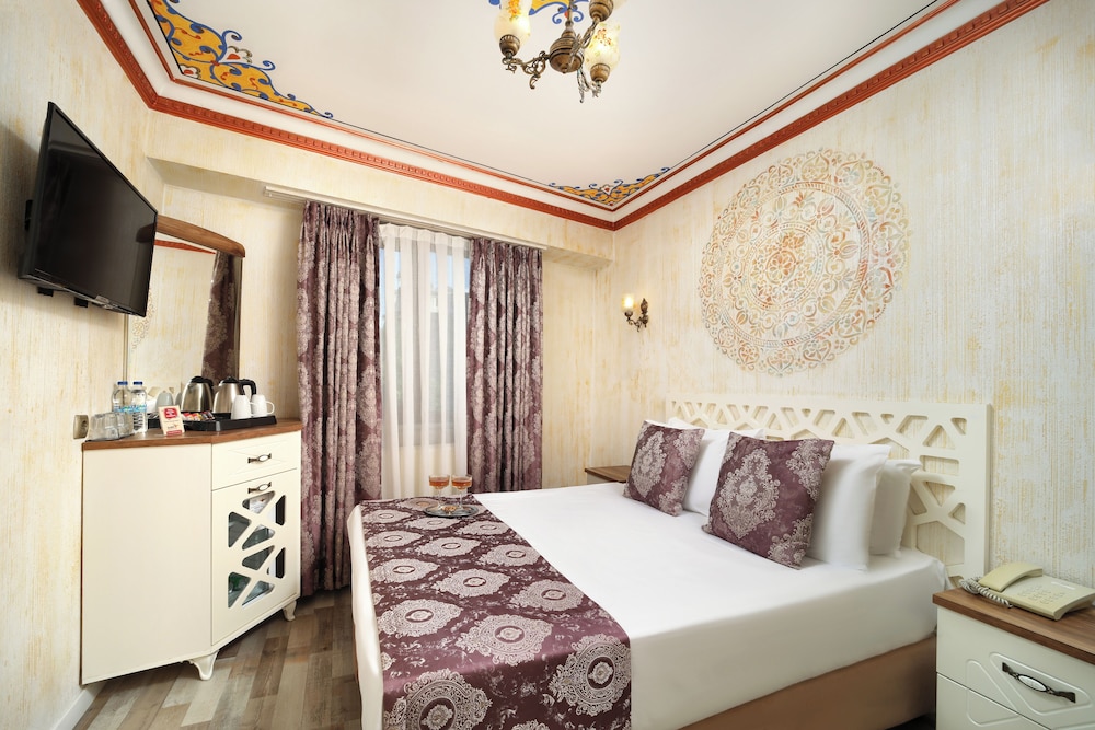 Hotel Aldem 8