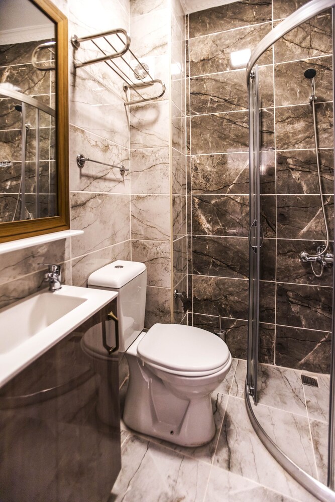Dara Istanbul 21