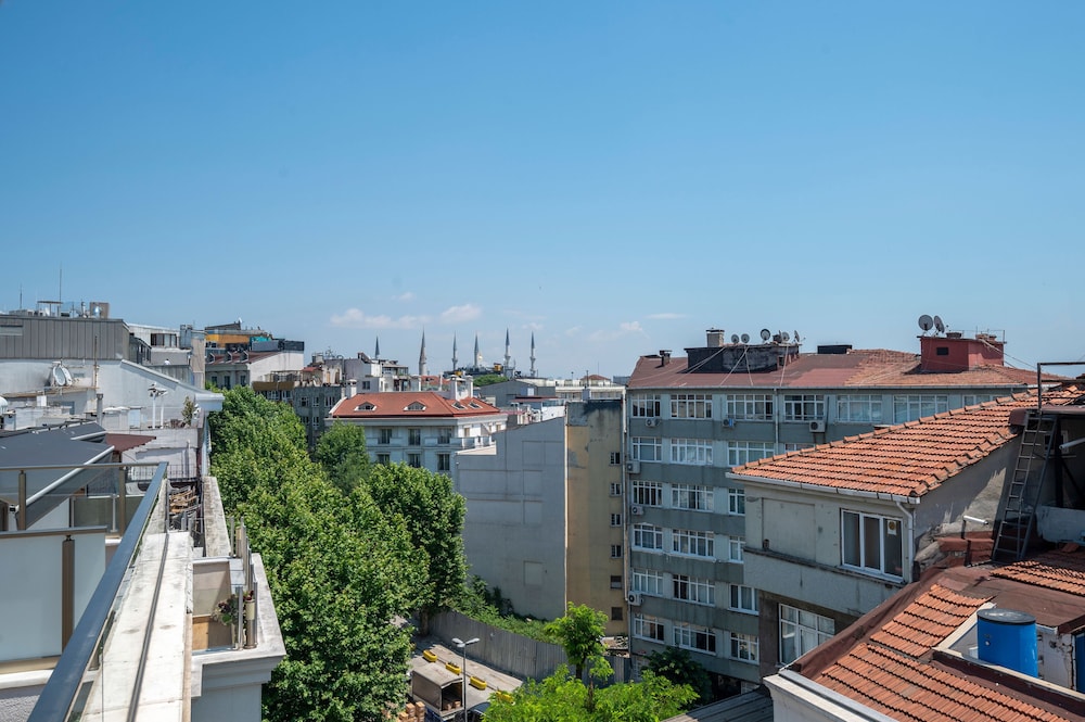 Dedem Boutique Hotel 24