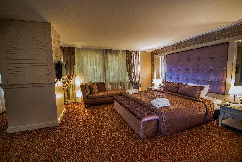 Dream Hill Business Deluxe 14
