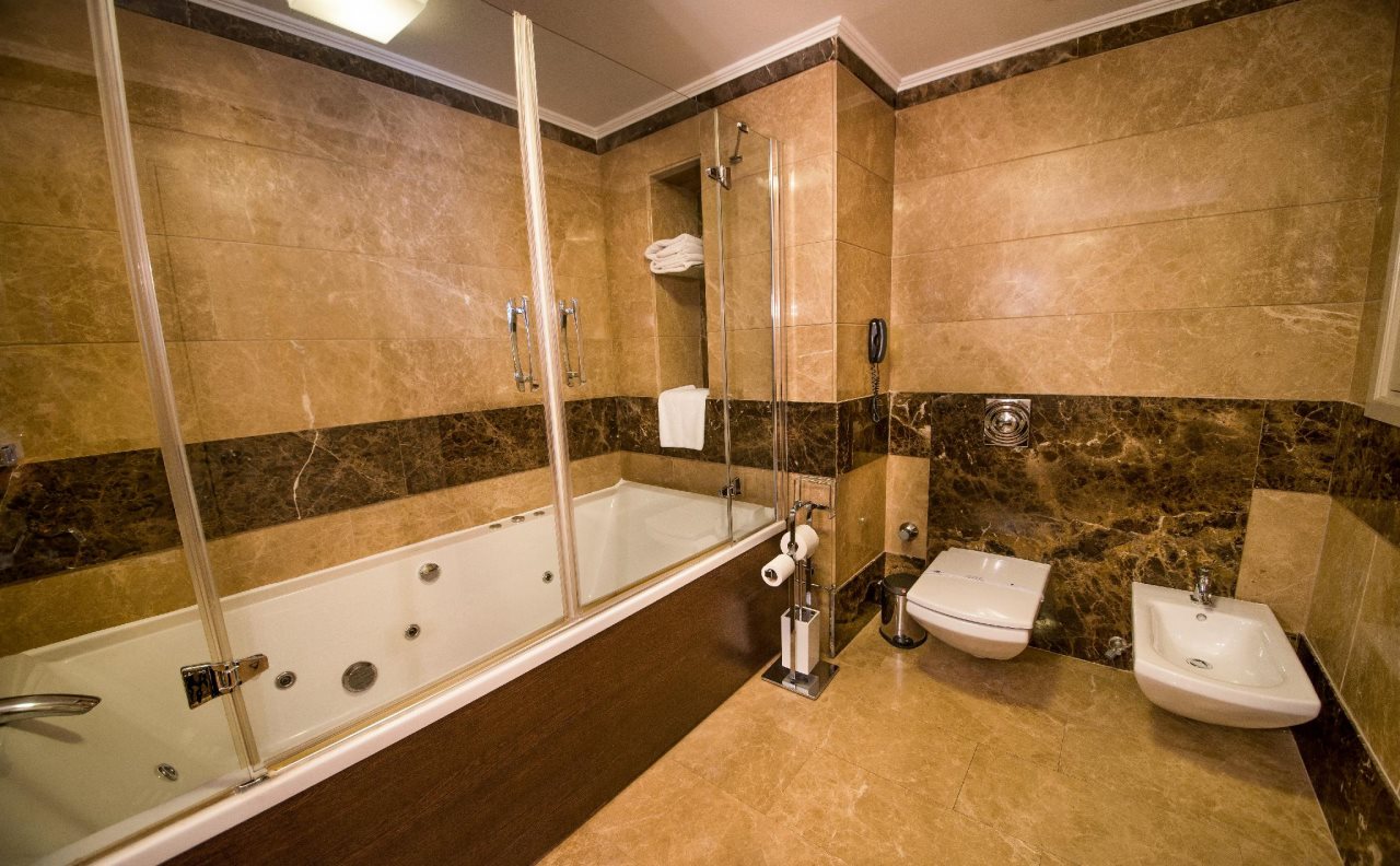 Dream Hill Business Deluxe 6