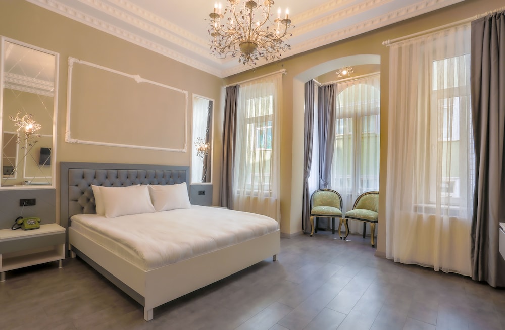 Arach Hotel Harbiye 22