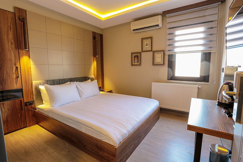 Arach Hotel Harbiye 23