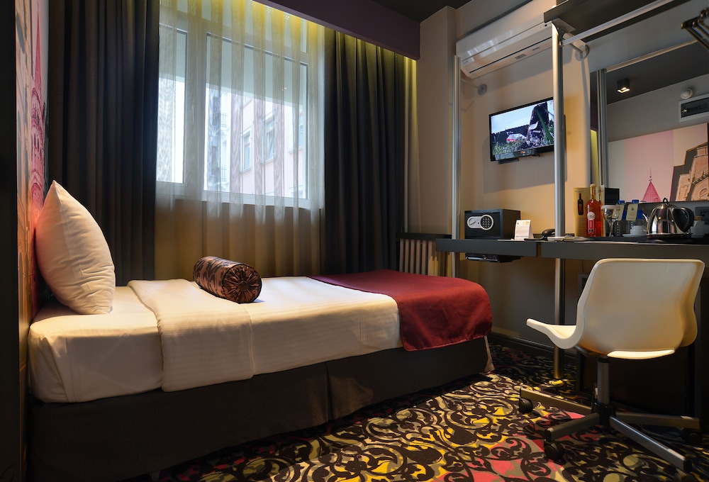 Tulip City Taksim Hotel 9