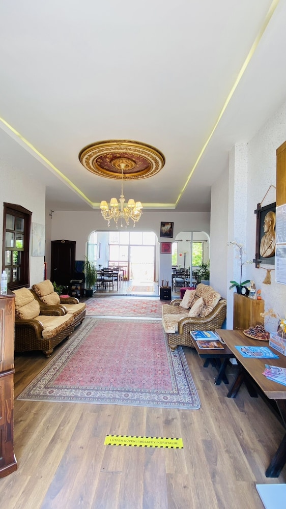 Kaleiçi Hotel 2