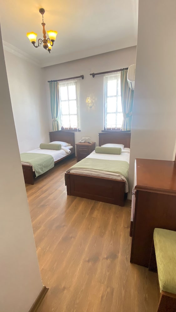Kaleiçi Hotel 5