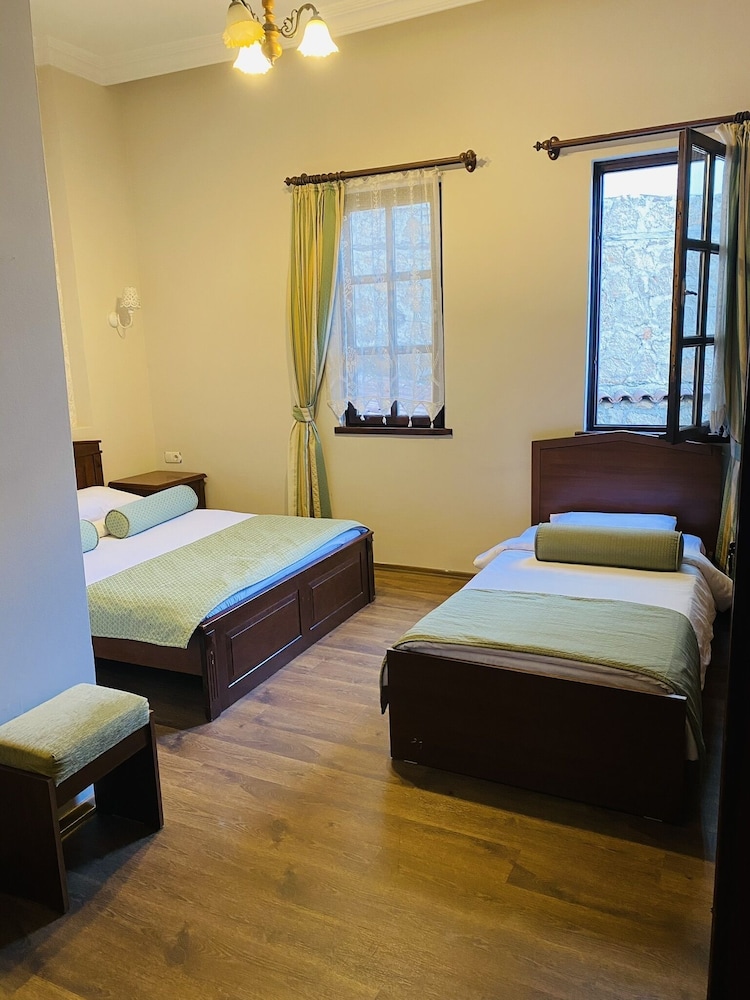 Kaleiçi Hotel 11