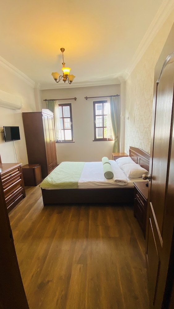 Kaleiçi Hotel 4