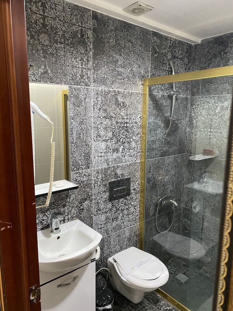 Grand Merin Hotel 18