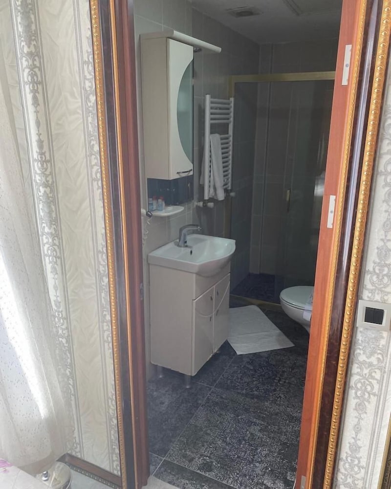 Grand Merin Hotel 24