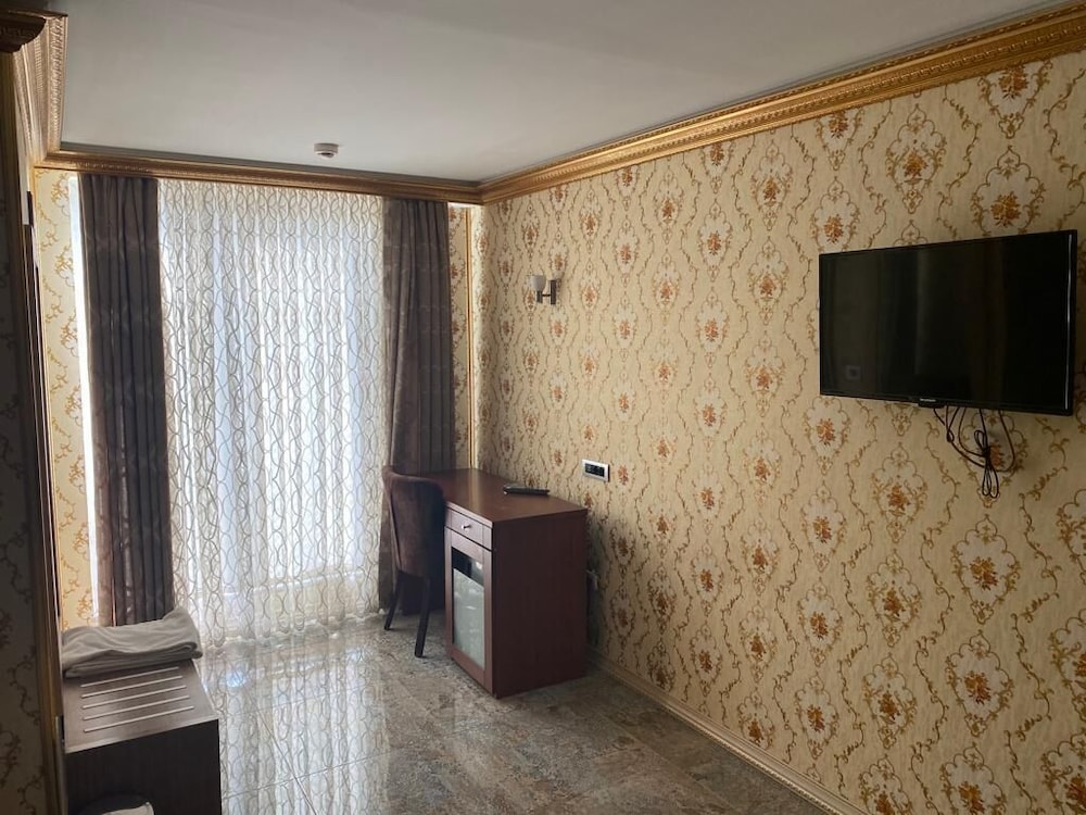 Grand Merin Hotel 7