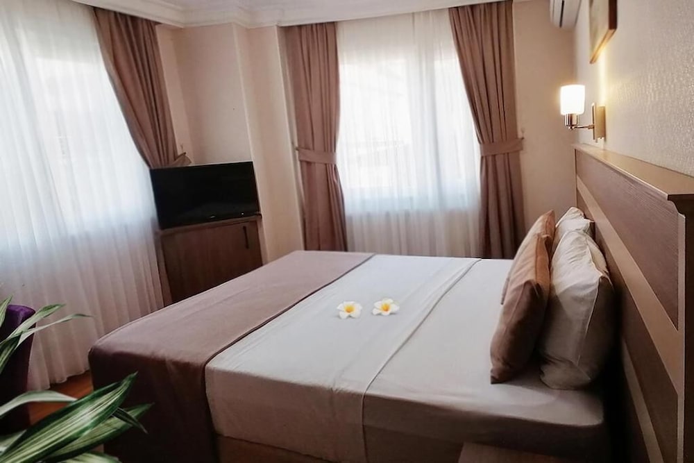 Hotel Sembol 16