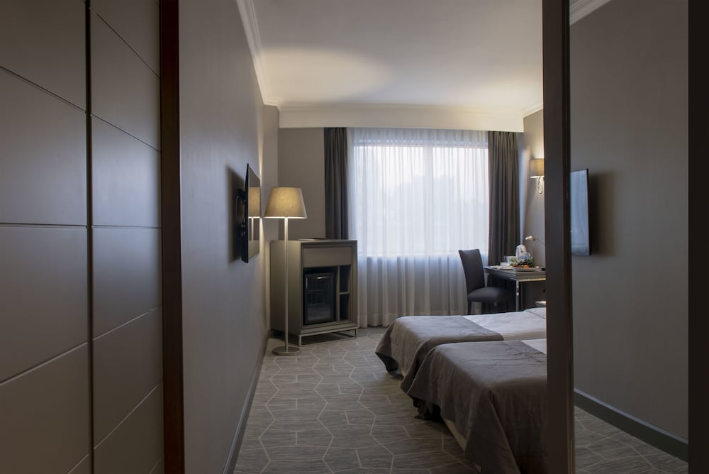Taksim Square Hotel 12