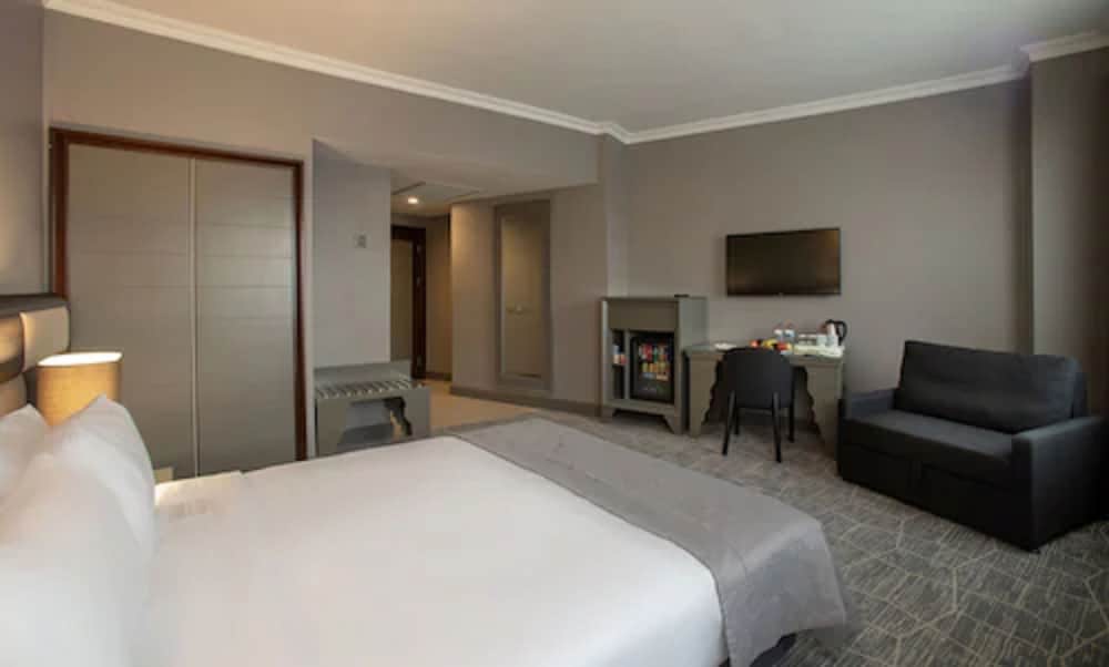 Taksim Square Hotel 23