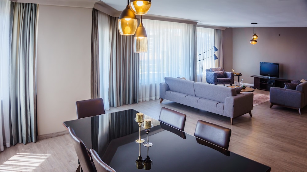 The Marmara Suadiye Residence 5