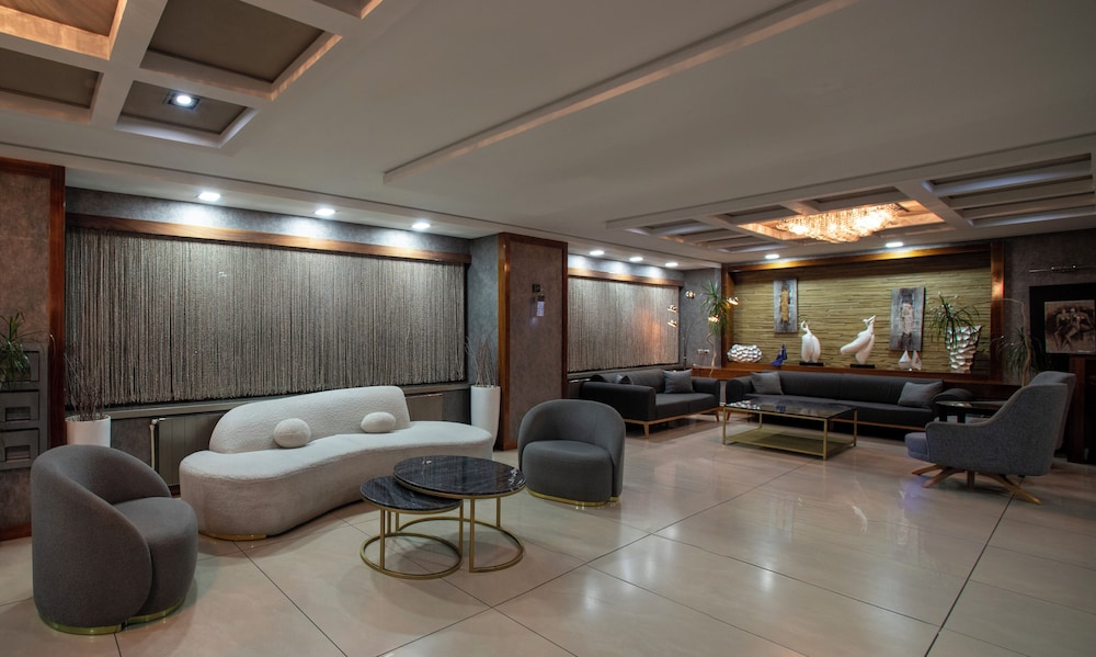 Golden City Hotel 4