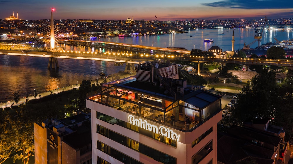 Golden City Hotel 1