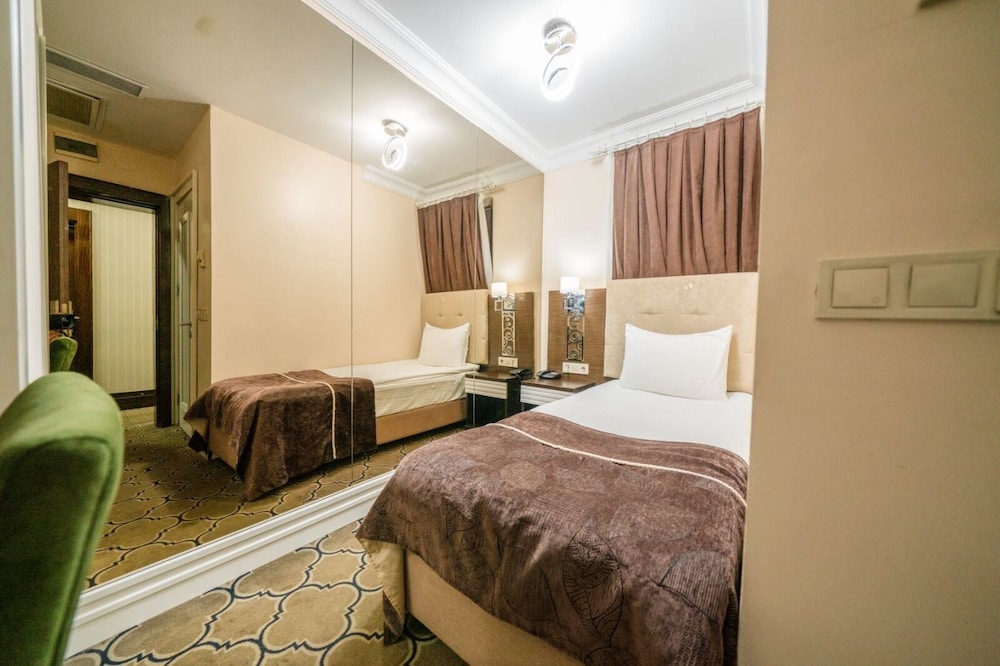 City Center Hotel Taksim 23