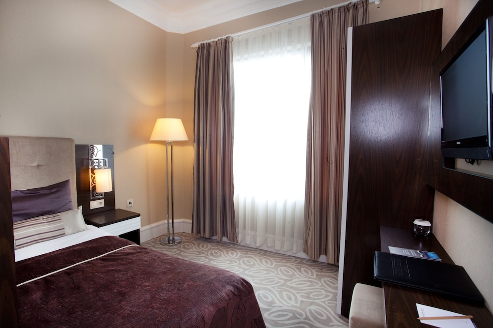 City Center Hotel Taksim 8