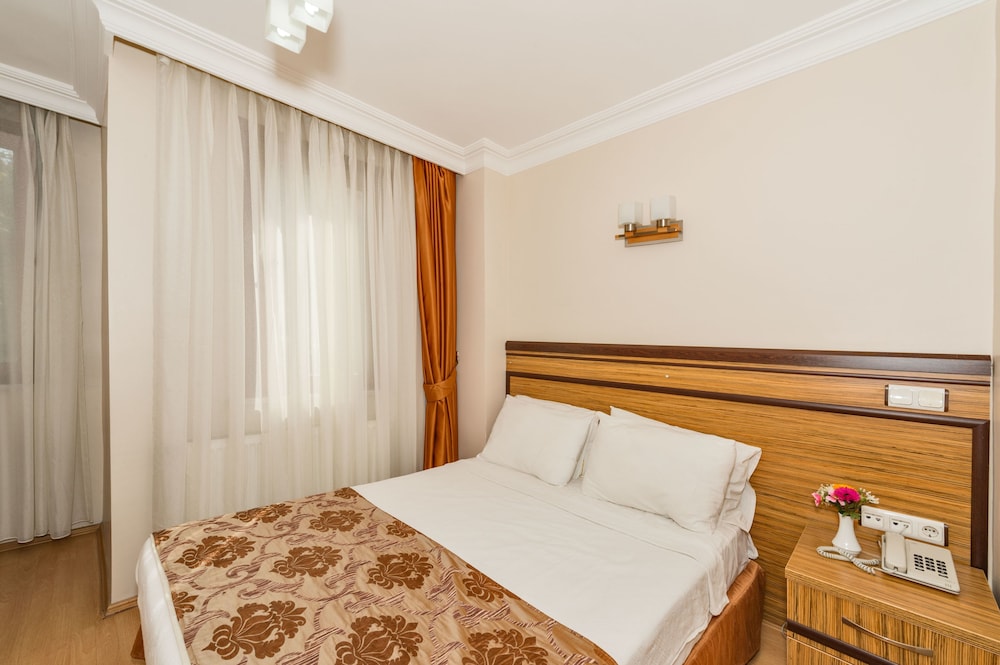 May Hotel Istanbul 13