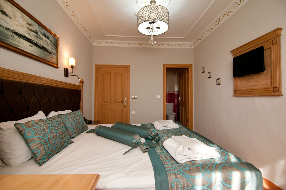 Blue Tuana Hotel 23