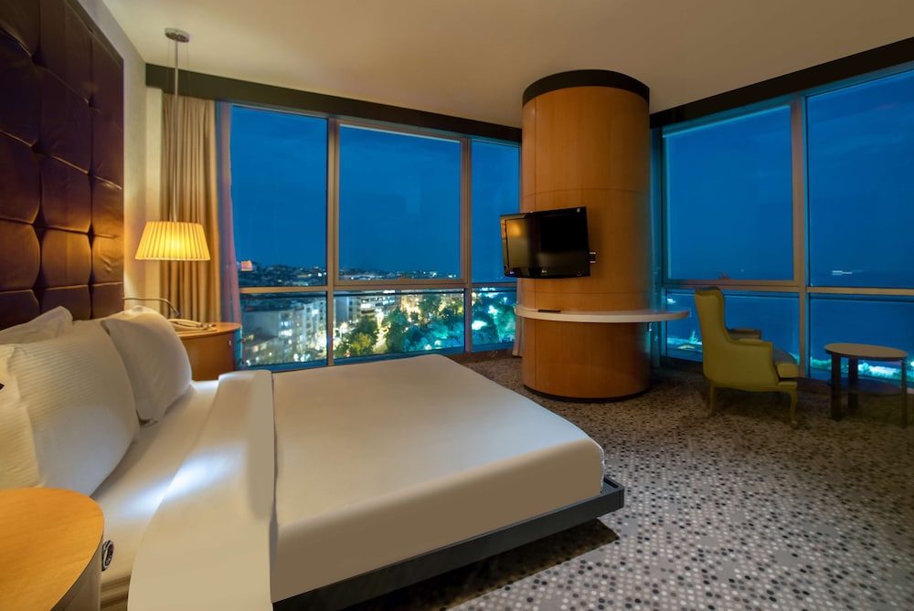 DoubleTree by Hilton Hotel Istanbul - Moda 18