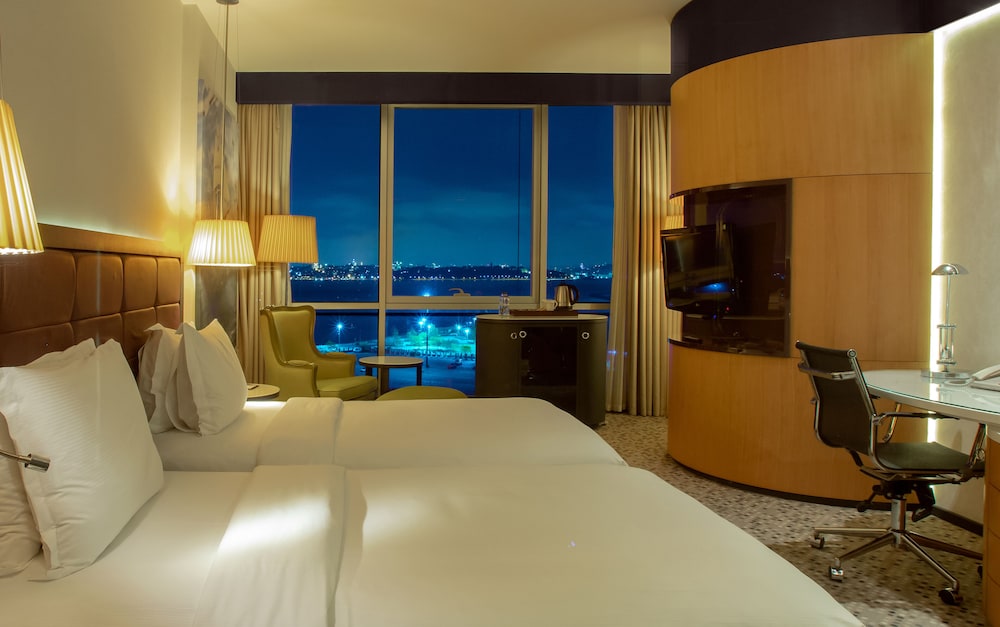 DoubleTree by Hilton Hotel Istanbul - Moda 8