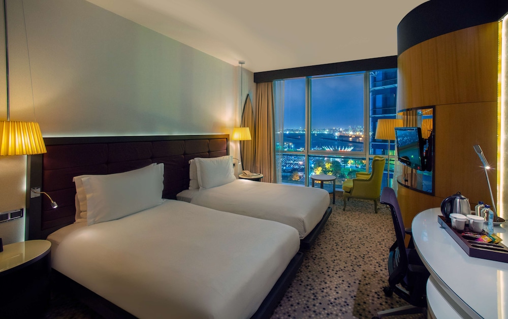 DoubleTree by Hilton Hotel Istanbul - Moda 13