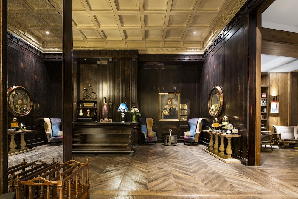 Palazzo Donizetti Istanbul, Tapestry Collection by Hilton 1